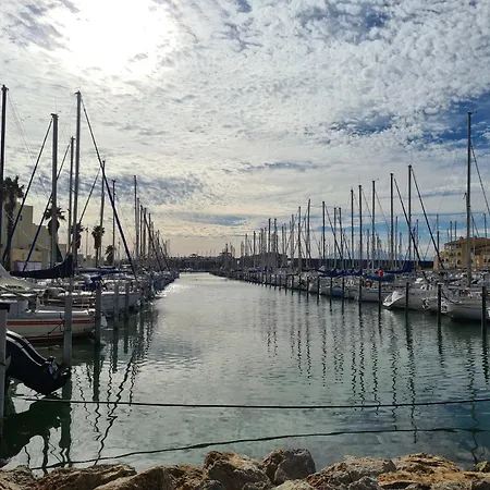 T2 Front De Mer, Rez-de-chaussee, Port Leucate, Parking, 5 Personnes - Fr-1-798-6 Apartment